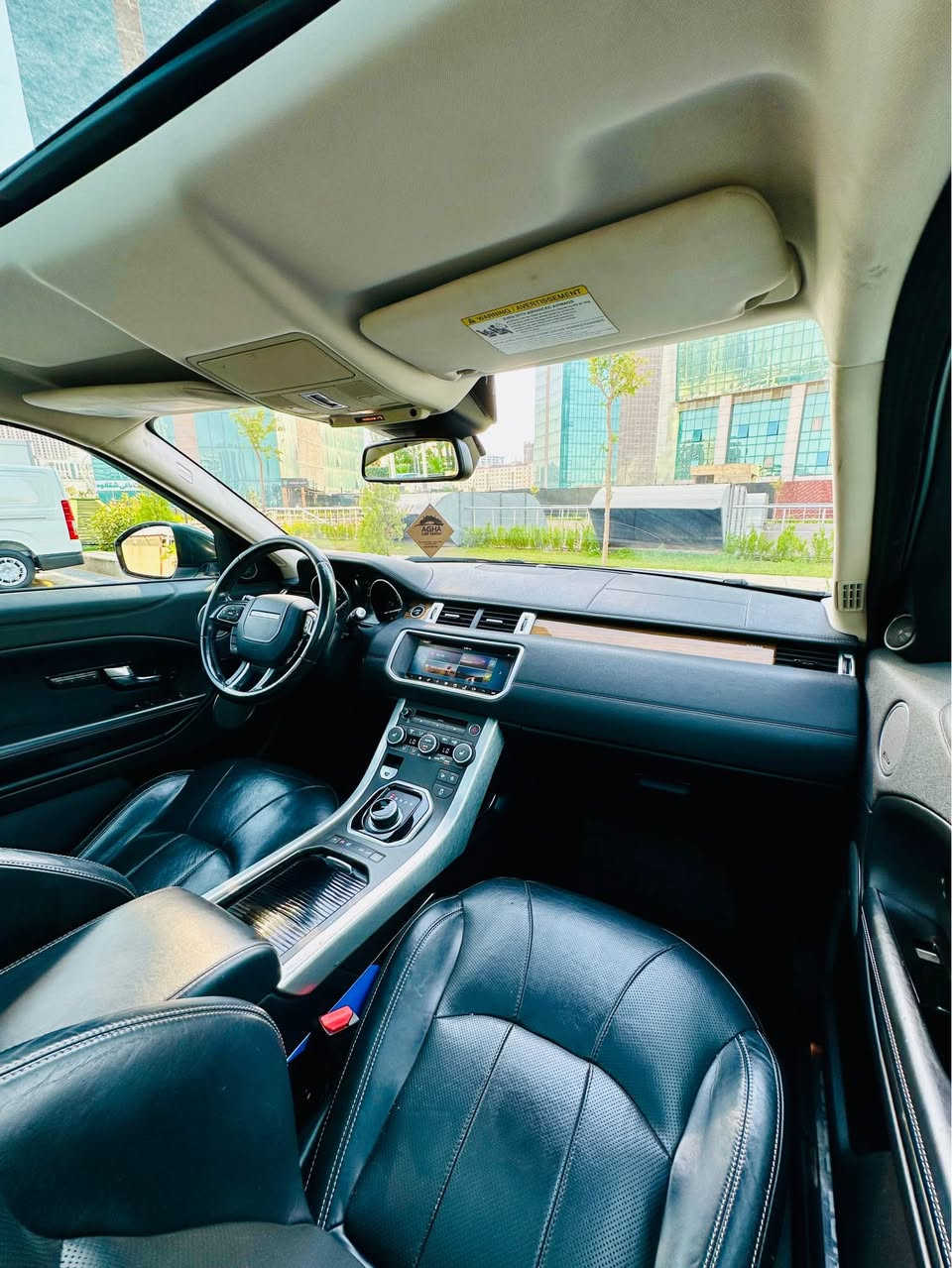 للبيع و بسعر جوة سوك و بسعر اقل من توسان ابلاش بلنسبة للنظافة و مواصفات 💯💰

🇬🇧🇬🇧 RANGE ROVER EVOQUE HSE 2018  🇬🇧🇬🇧

للبيع فقط بدون مراوس 👍🏻

موديل : 2018
وارد : امريكية 
ضرر : فقط بوند صبغ و شبر بلجملغ بدون داخل و بدون ارباك كله شرط و سليمه 💯
لون : ابيض سقف اسود بلاد 💯

رقم شاصي : 

SALVR2RX7JH278655

محرك : 4 سلندر 2000 تيربو
ماشية : 45 الف ميل
نسبة النضافة : %99 ماشاء الله جديدة 👍🏻
رقم السيارة : اربيل الدولي الجديدة
سعر السيارة : 165$💰 ورقة فقط جوة السوك و بلعافية على اليأخذه 🙏🏻
مكان السيارة : اربيل
 
رقم تليفون و واتساب : 

***********
***********

⚜️⚜️⚜️⚜️⚜️⚜️⚜️⚜️⚜️⚜️⚜️⚜️⚜️⚜️⚜️ 

مواصفات فول 💯

بيبان كله بصمة • صندوق كهربائية و شفط • رادارت • حساسات • كامرة الخلفية • بانوراما طول السقف • كير ماوس • شاشة جبير و كار بلي و لمس • بريك لمس • كشنات كهربائية و خزن و هيتر • شفتات بلستيرن • سستم سماعات هامان كاردون • دبل اكسل و مودات القيادة • اوتو ستارت ستوب •  مرايات شفط و بعد كلش اهواي مواصفات 💯

************************

محرك و كير و كهربائيات و تبريد كله شرط بدون اي خلل او نقص 💯

السيارة بأسمي تحويله نفس اليوم حاضر تريد وكاله هم تدلل 👍🏻

سعره : 16500$ 💰 يعني 165 ورقه و بيها مجال قليل ابلاش بلنسبة للنضافة و مواصفات بلعافية عل يأخذه 🙏🏻❤️❤️ أربيل, العراق
