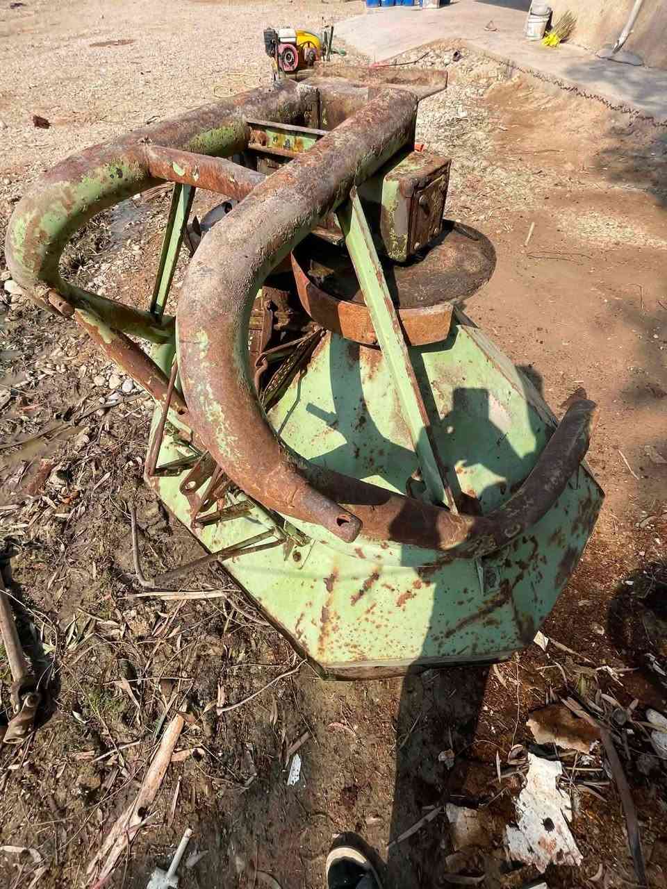 سلام عليكم للبيع باذره حجم جبير شغاله مثل ما شوف بصوره
العنوان بغداد ناحيه الوحده 

السعر والاستفسار ‭***********‬
