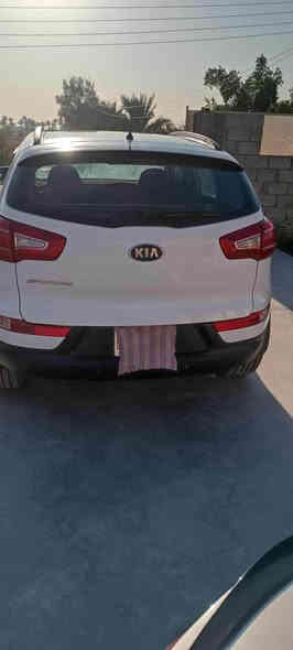 يالله سبورتج ٢٠١٤ بانروما سيارة جديدة مكفولة من الصبغ والضربة والتبديل عدا بارد جدا قليل بلجاملق السعر ١٥٥ 
مكاني بغداد 

*********** Colombo
