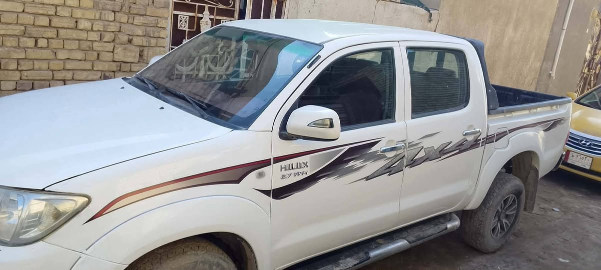 بيكم هايلوكس 2009 سعودي هزه جديده سنويه لل2030 كير اوتوماتيك السعر  165 للاتصال ***********
