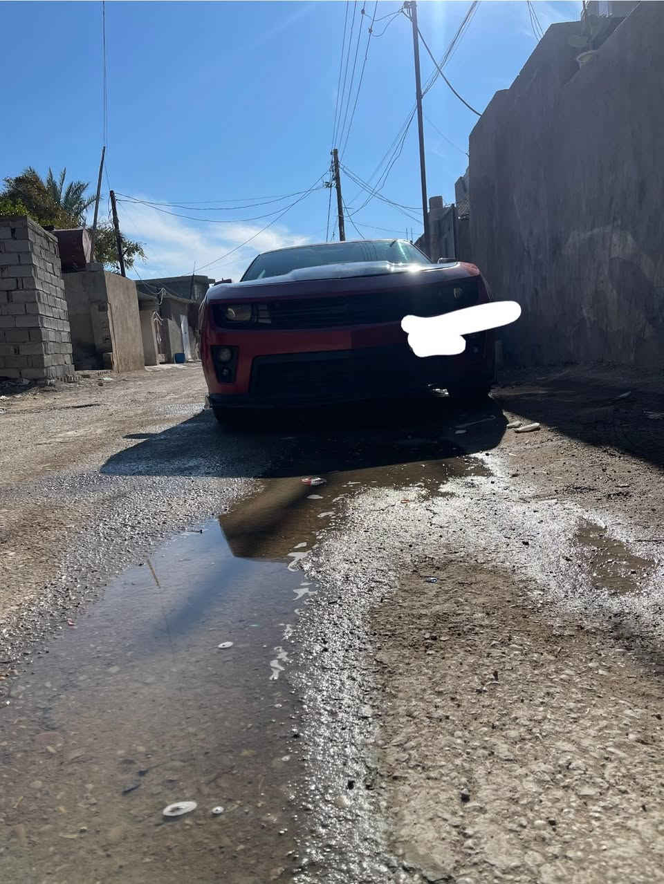 كمارو 2013 سياره نضيفه كير مكينه كهربائيات ميكانيك كله مكفول شرط مكينه بجيس  سياره فول موصفات كشن كهرباء تدفه كشانه تحكمات حساسات شاشه بيه قطع صبغ أبيع حزام شرط بدون دواخل  سياره خير من الله مكينه 6  سياره احله من صور سعر 87 وبيها مجال بسيط بكاني ديالى جديده شط. ***********
