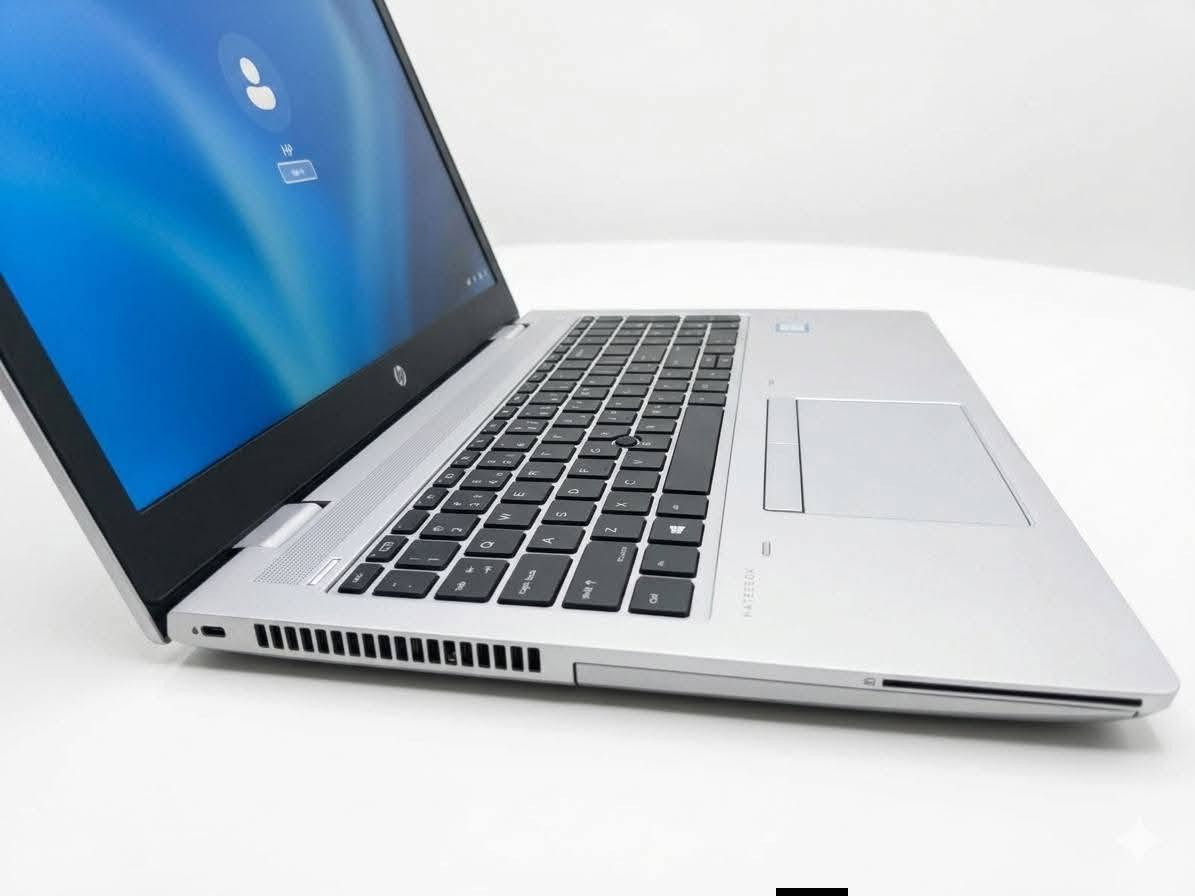HP ProBook 650 G5
Intel Core i7-8565U

الرام: 16GB

التخزين : 512GB SSD

الشاشة 15.6 انج

كيبورد ضوئي 

الملحقات : شاحنة + حقيبة 

الشحن يدوم اكثر من ساعتين ونصف

للتواصل : ***********
