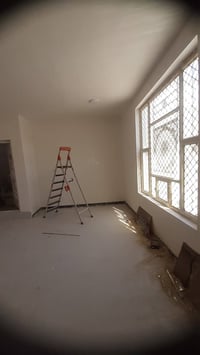 بيت للبيع المساحه ٣٠٠ متر الفحامه قرب جزيره بغداد شارع المركز شارع الت...