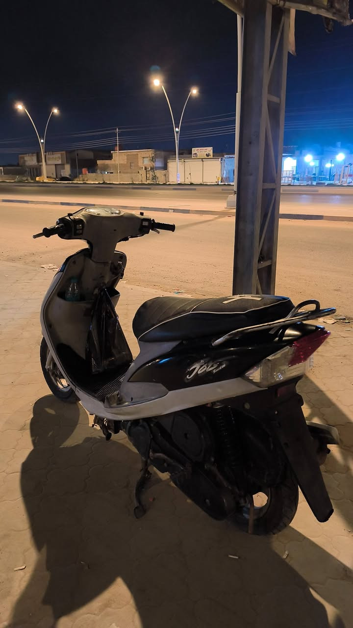 السلام عليكم 
ماكس قجمه بلاديه ختم واحد ما مفتوحه جاهزه ما ناقصه شي السعر 800 رقم الهاتف ***********
