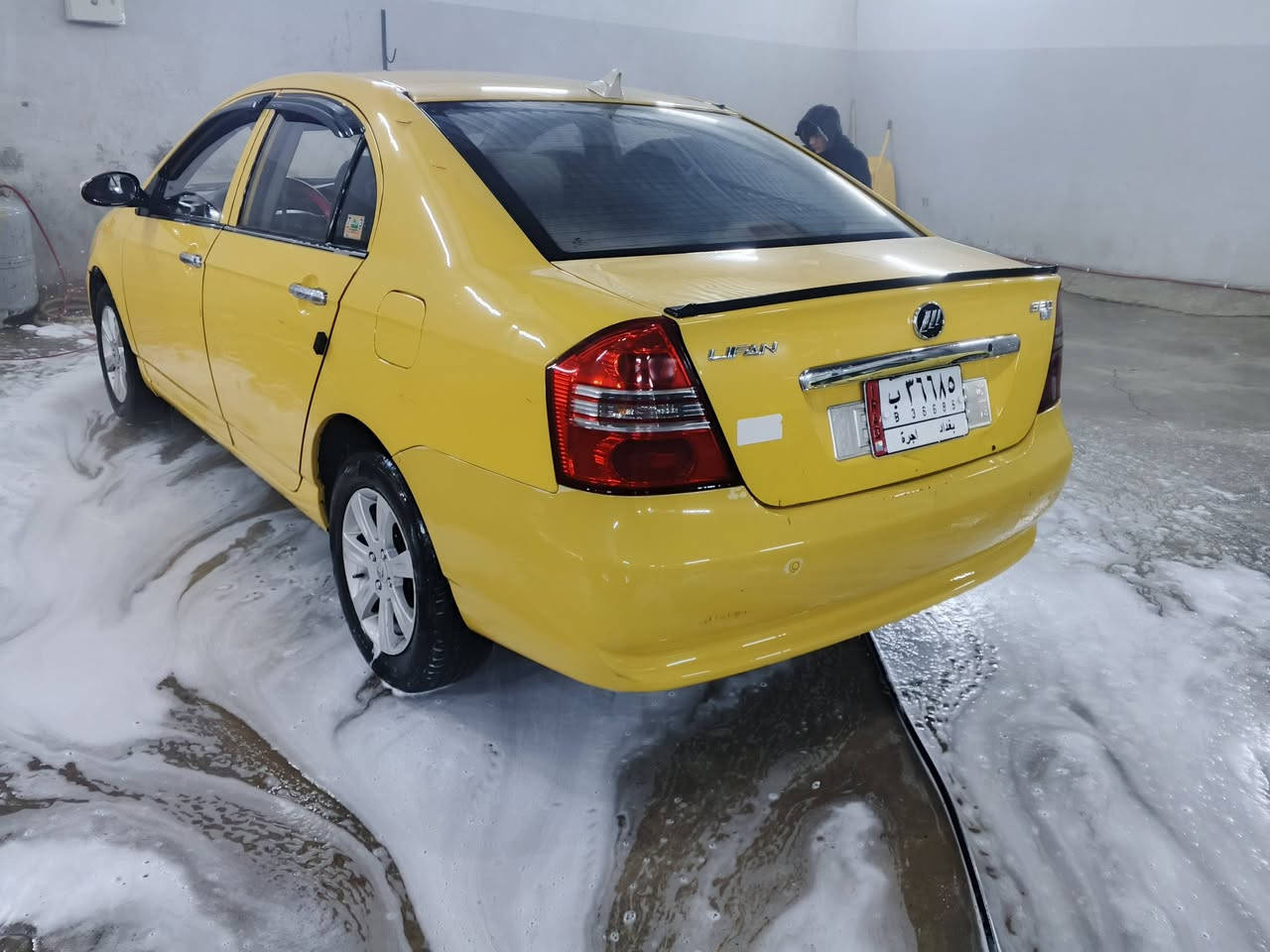 السلام عليكم ليفان للبيع 620 مكفوله من الصبغ والضربه محرك شرط تبريد تدفئة شغال هيئة وغرامات صفر شرط التحويل سنويه ماساقطه سياره جديده مامتعوبه بعدها على وضع الشركه السعر 48للاستفسار ***********وبي واتساب
