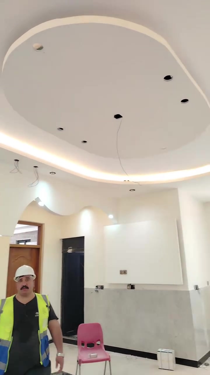 تيسير جميع كهربائيات بيوت وامارات وجميع الصيانه الكهربائيه عنوان بغداد شرطه رابعه شارع البالات *********** 📞👁️🏗️🌎
