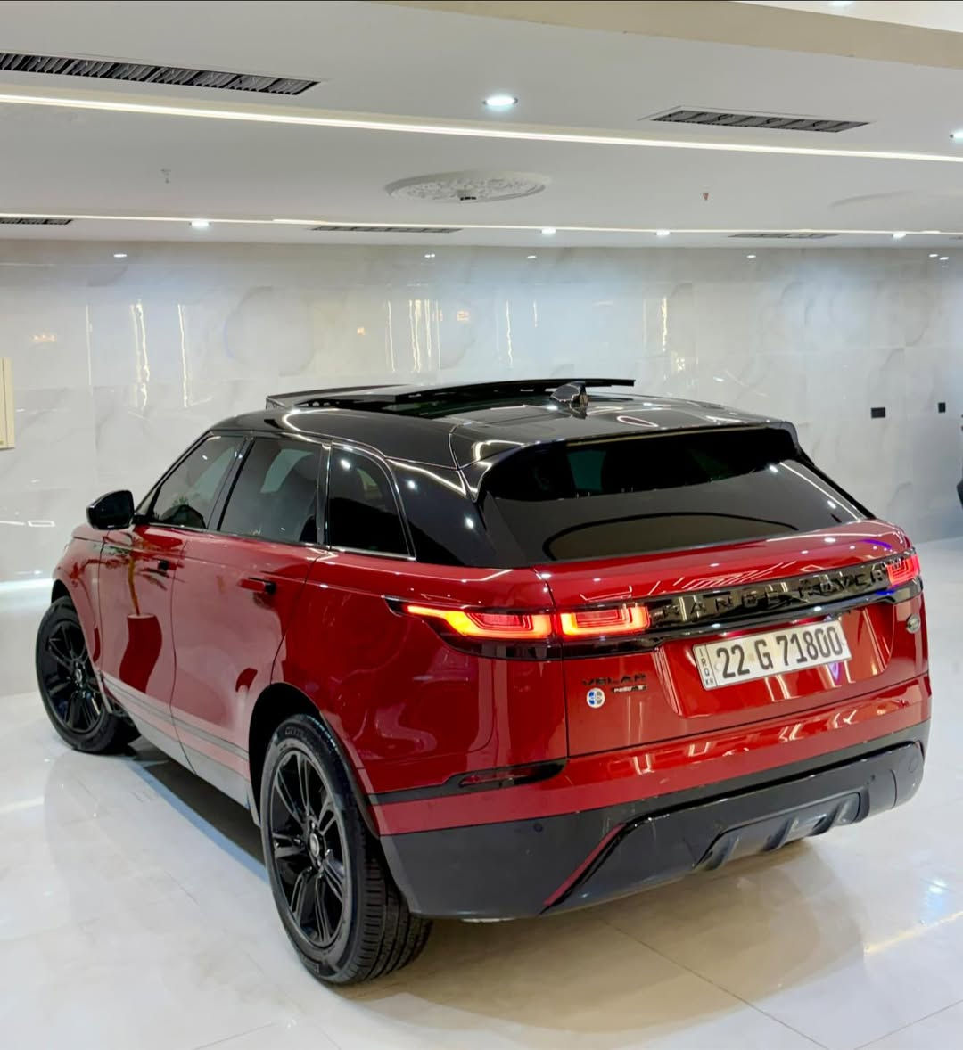 ‎بسم الله الرحمن الرحيم 🌹السلام عليكم ماشالله
Range Rover Velar_Rdynamic
⭕️ضمان دولى٢بصمه  سيرفس شركه سردار 
✅رانج روفر فيلر Rdynamic
 (موديل :2020 )
🪬الون مميز مارونى 
✅ ماشى 40 الف حقيقى بشرط
‎⭕️فوول مواصفات فوول Rdynamic السياره جديدة جداا 
‼️سياره فقط بيه ٢ قطع  صبغ بدون دواخل 
‼️ بدون شخط بدون رصعه
كير و محرك بشرط ١ شهر  مامفتوح✅
✅كهربايي كلشى بشرط
4 سلندر توربو محرك مرغوب🇬🇧
5 كاميرا 360 - - نظام صوت ميريديان 
بانوراما - الصندوق الكهربائي - 4کشن تدفئة - 4کشن تبرید  5بصمة - ستیرن هیتر 
-رادار جانبى مرايات 
٤ابواب شفط صندوق شفط سحب
٤ طاير و ويل جديد بيلادى ✅
✅سياره رقم اربيل - سنويه فحص كلشي جديد 
✅سياره با اسمى تحويل و وكاله نفس يوم مباشر

سعر مطلوب (295 ورقه بيه مجال  )💸💸
📲 الاتصال اسيا    ***********
📲 كورك واتساب    ***********
