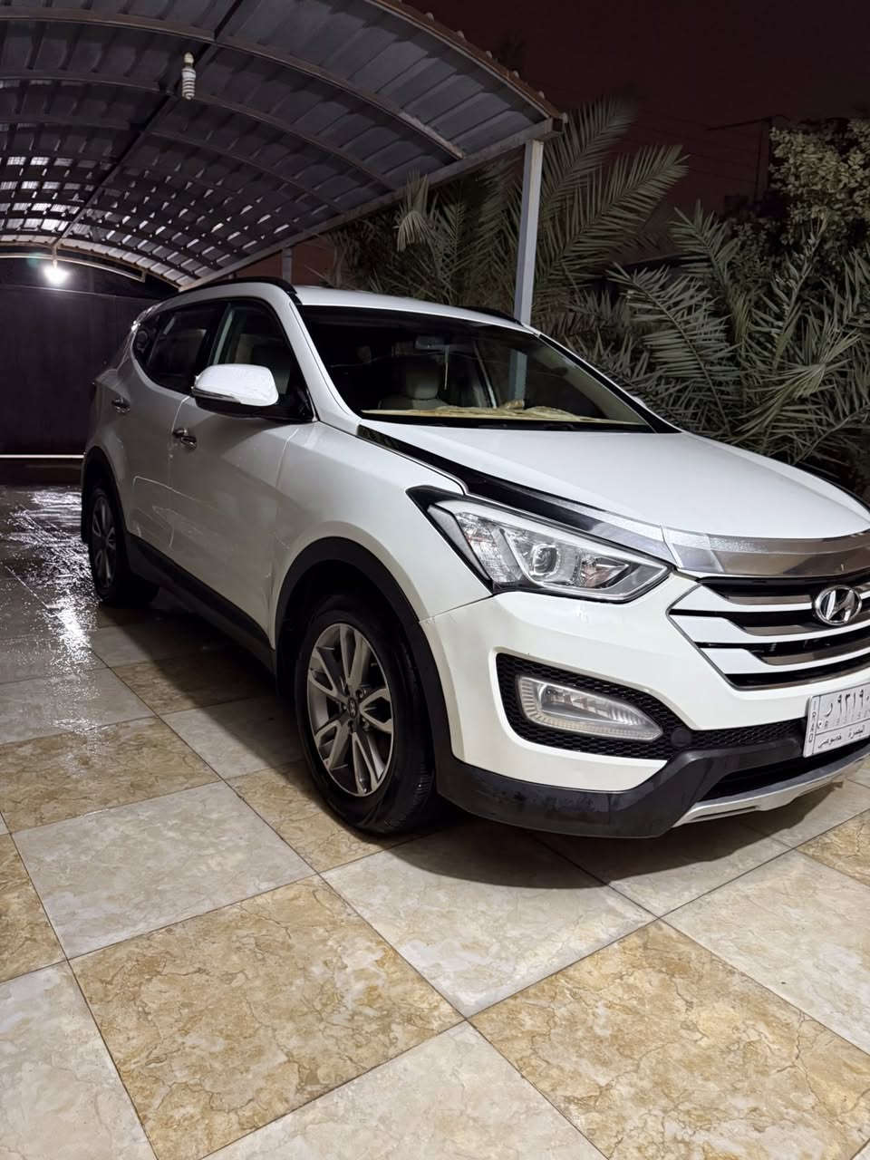 السلام عليكم سياره سنتافي خليجي 2015 للبيع فقط تخم تاير جديد حداديه جديده ما ناقصه شي السياره بيه بارده بل جاملغات الخلفيه قليل و مكحل عله كدهم السياره نص فول السعر 205 و بيه مجال قليل عنوان السياره البصره للاستفسار *********** ما متواجد عله الفيس فقط اتصال او واتساب
