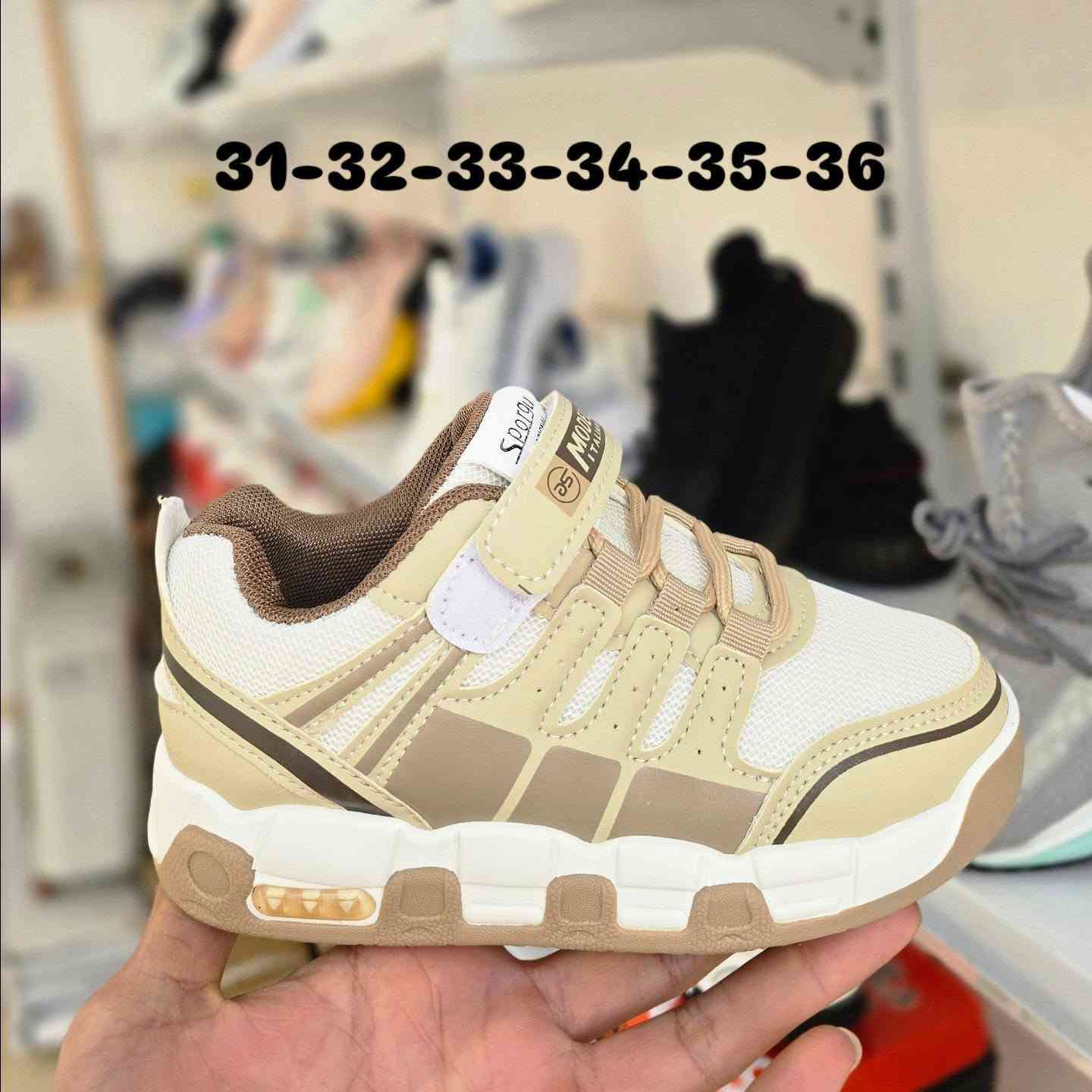 يـم الـبرانـد ڪـلشي بـرانـد و بـ {8 الاف} فقط🔥✅️
​📍 متوفر بجميع المقاسات والألوان التريند لهذا الموسم🔥
📍طوز خورماتو _ بداية سوق الجمهورية _ مقابل تحفيات طوز ❤️
واتساب/ ***********📞​
#احذية ##اضافات #احذية_نسائية_رجاليه_اطفال_ولادي_بناتي_جميع_مقاسات_تخفيضات_عروض #اكسبلور
