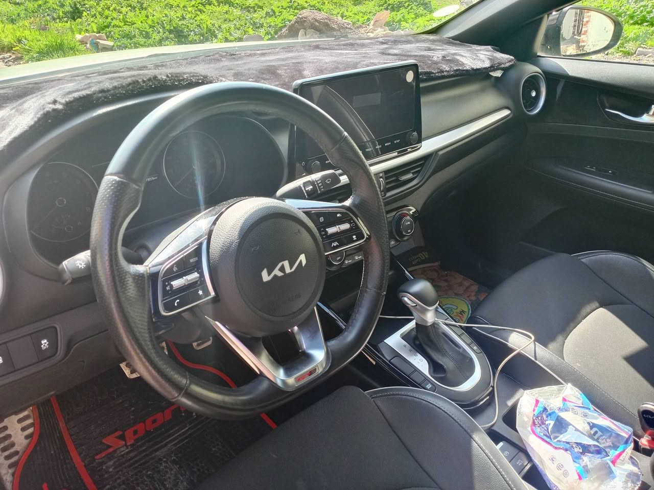 فورتي موديل ٢٤فول الفول عدى الفتحه مابيها ماشيى ١٨الف رقم نينوى ضرهاجامغلق يمين معه قاعده الدبل معه البوندكولواصلي صبغ شركه حتى القاعدالبل اصلي صبغ شركه رقم الهاتف ***********٠التفاصيل في اخرصوره من المنشور
