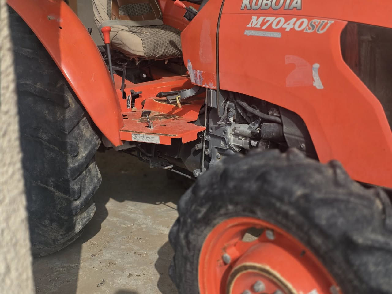 السلام عليكم مكينه كابوته مكفوله من
كير ومحرك وتايرات جاهزه من كلشي للبيع للاستفسار 
الاتصال على هذه الرقم ***********
