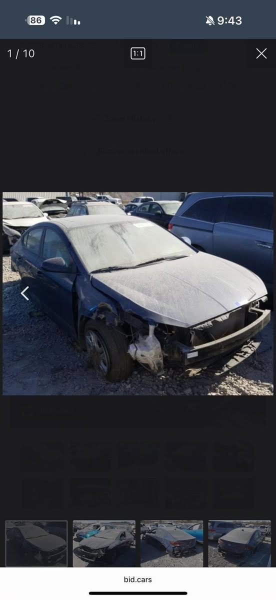 السلام عليكم 🫡 
من رخصت صاحب الكروب 
النترا مديل 2020 أمريكي 
حادثها موضح بلصور  
بدون لأشواصي ولا لغود 
السياره جاهزه ع اخير حبايه
مكينه 2000دوش لا تنقيص ولا تبخير 
كيرها ايتي. ما مفتوح 
صدر امامي خلفي 
تخم تاير  ويل 
السياره فول مواصفات 
بصمه تشغيل 
بصمه أبواب 
فتحه 
رادرات اماميه 
رادارات جانبيه 
تحكامات ستيرن جهتين 
شاشه كامره بلاد 
وضعيات قياده 
وبعد بيها هواي مواصفات   
السياره رقم سليمانيه
جديد سنويه 28
بسمنه تحويل أو وكاله 
مكان السياره بغداد. 
السعر 133وبيها مجال 
ملاحضه وين ميعجبك تفحص افحص شرط ابيعلك سونار 
***********
مكلف بلنشر.
