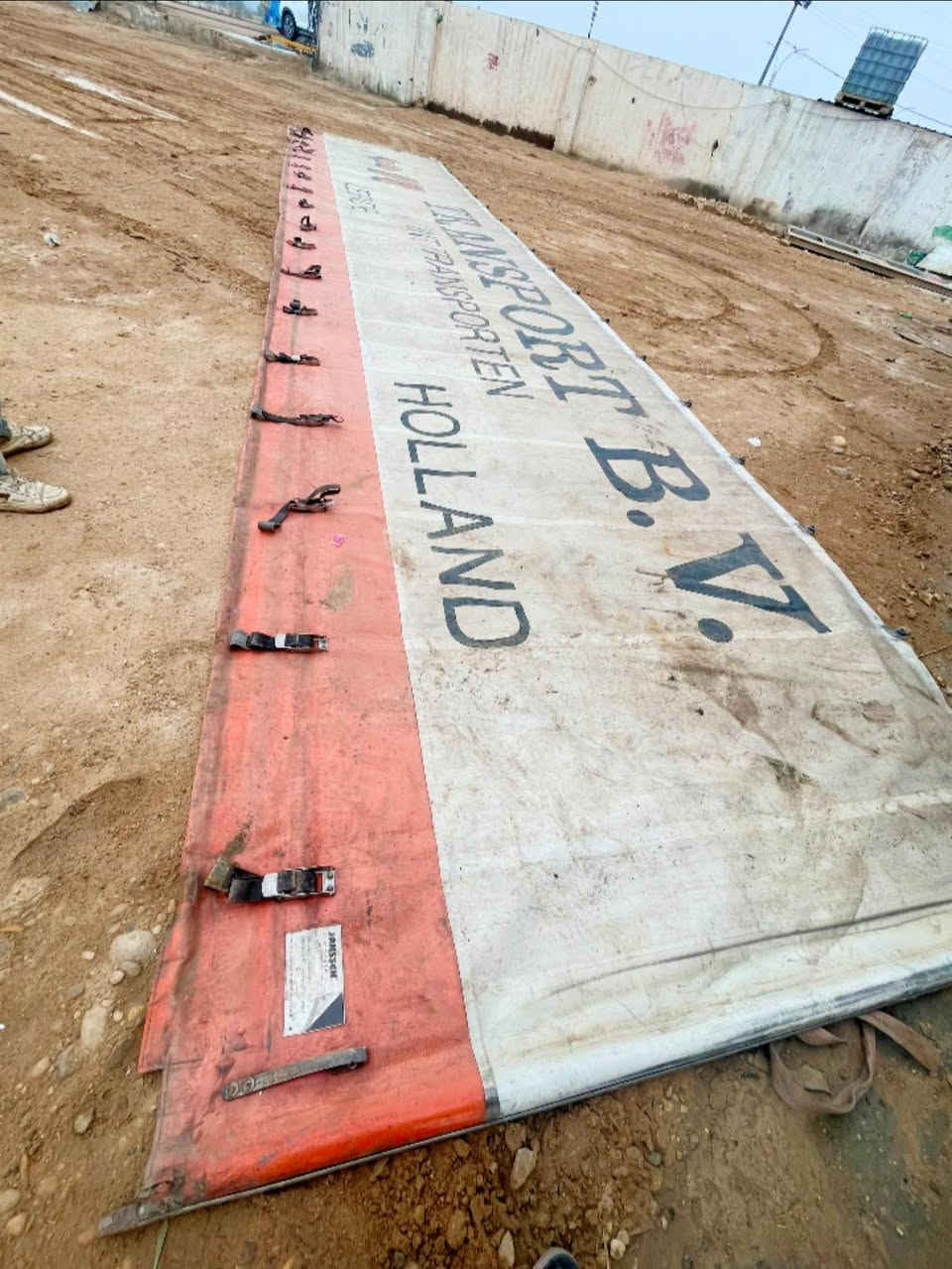 سلام عليكم صفاح جوادر ودنك اوربي اخو الجديد بعدهن ما مغسولات الاستفسار والمعلومات الاتصال على الرقم 
***********
***********
