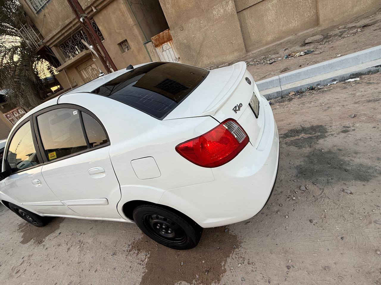 السلام عليكم
مرخصه الأدمن كيه ريو ٢٠١٢ سيارة جاهزه لا ضربه لاتبديل مكينه وكير كفاله تبريد حداده تخم تاير وكهربائيات سياره جاهزه مكان  بصره سعر ٧٣  / / *********** / /  ستفسار على رقم البصرة, العراق
