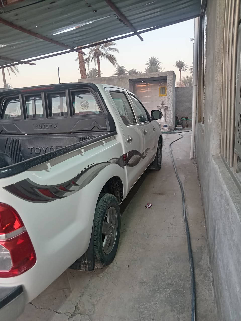 سلام عليكم للبيع بكم موديل 2013 كويتي شاصي 19  سونار موجود
رقم بغداد دولي بسمي شرط التحويل تخم تاير صدر
محرك وكير شرط 
مكان السيارة صلاح الدين الضلوعية 
السعر 215 وبيه مجال 
رقم الهاتف ***********
***********
