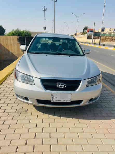 السلام عليكم
سوناتا 2008 امريكي فول مواصفات 

رقم صلاح الدين الماني مميز سنوية نافذه

محرك 6 سلندر 3300 گير محرك شرط

كهربائيات صدر تايرات كلها جديد

سيارة مصروف عليها هواي ومال جناي

سيارة بدون حادث بدون صبغ بيها فقط قبق الجنطة سرقه ومبدل اصلي نفس اللون اكفلها من الحادث

سعرها 105

***********
