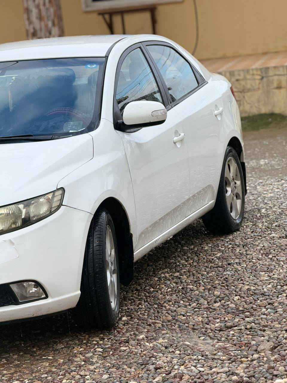 السلام عليكم
كيا سيراتو موديل 2010
بسعر مناسب جدآ 90$ 
بيع فقط 
كير  اتوماتيك  
مكينه 1600 
رقم جديد صلاح الدين دولي بأسمي  
سنويه 2030 تحويل ثاني يوم
كير محرك  جديد 
تبريد  
تدفئه 
حساسات خلفي
شاشة
كامره
اشاير مري 
مري شفط 
تحكم ستيرن 
تحكم مري 
 باتري جديد  
سياره بيها 3 قطع بونيد بخ وجاملغ وقطعه مبدله بلادي قبق الصندوك بدون دواخل شرط 
مكاني صلاح الدين الشرقاط ***********
