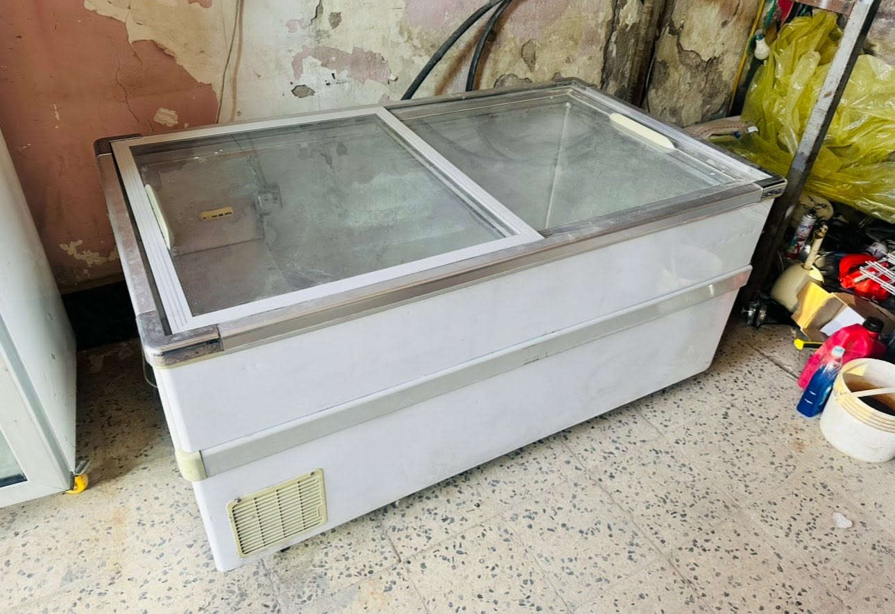 عارضات بابين عدد 3 خوات اخو الجديد +مجمدات عدد 2 تركي 🇹🇷 اصلي مكان بغداد مدينة الصدر شراي اتصل ***********
