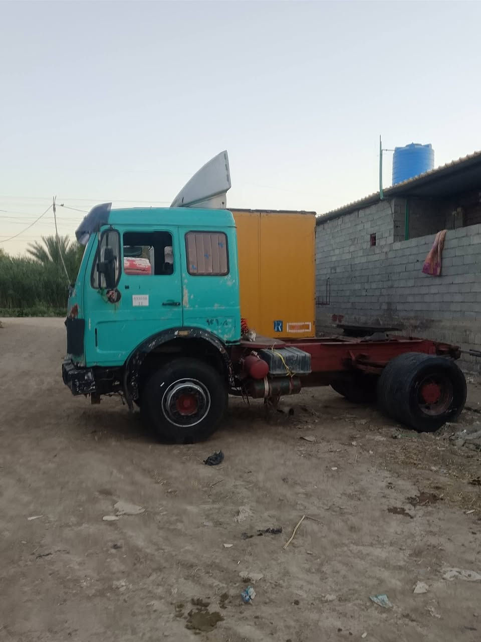 للبيع كفالة عامه كير محرك شاصي كهرباء كامله لا تنقيص ولا بخار سنويه لل 30  كبل للعمل السعر 110 او بيهه مجال مديل 81 ***********
