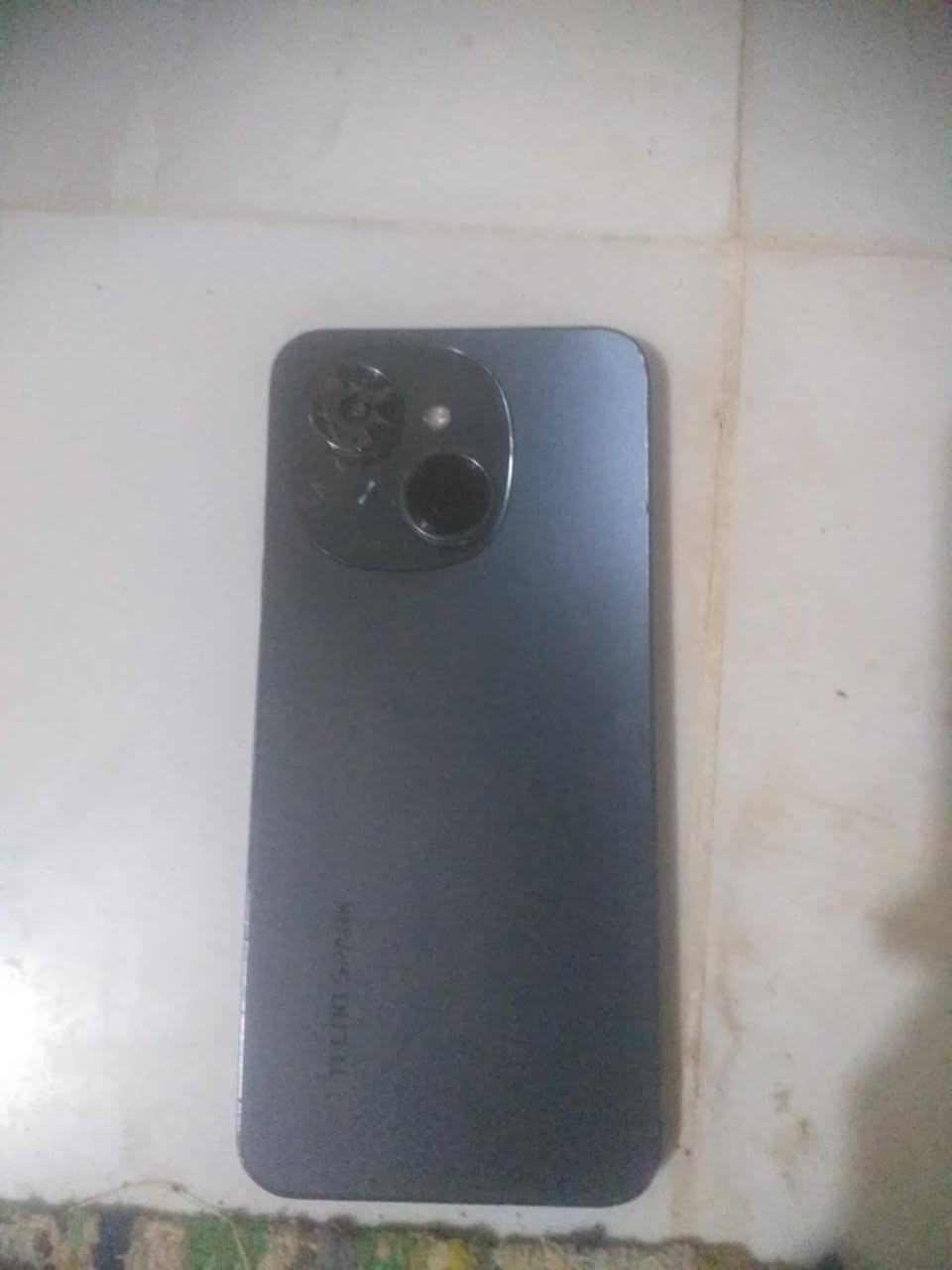 📱 للبيع أو مراوس فقط 📱

موبايل TECNO SPARK Go 1 بحالة جيدة ونظيف بالاستخدام، معالج قوي وأداء ممتاز للاستخدام اليومي. الجهاز يأتي بمعالج Unisoc T615 وشاشة 120Hz وبطارية 5000mAh. �
Tecno +١
🔹 مبدل شاشة
🔹 الكاميرا الخلفية مكسورة
🔹 باقي الجهاز شغال بصورة طبيعية
🔹 الجهاز نظيف ومرتب
للجادين فقط، البيع أو المراوس على شيء مناسب. 📩🔥

ذاكره 128


**إذا كنت صاحب هذا الإعلان وتريد حذفه لأي سبب، رجاءا أرسل رسالة إلى الدعم الفني**
