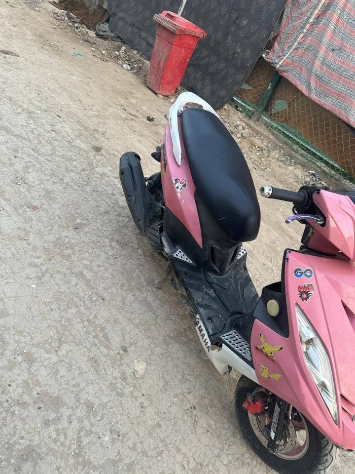 جيتي ار للبيع  دراجه  نضيفه مكينه ما مفتوحه  650وبيها مجال ***********
