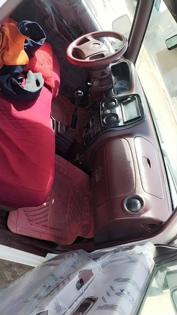 سلام عليكم نيسان البيع مديل ٢٠١٤ سياره مكفواله كفاله عامه محرك كير حداديه تبريد رقمها مثنى بسمي سعر ١٣٧ ***********
