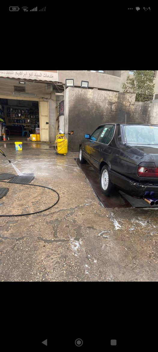 السلام عليكم مكلف بلنشر BMW 730 مكينه مفتوح موديل 1991 رقم انبار الماني مشروع وطني سياره بلاديه كشر ممصبوغ بلادي سياره جديده كير مكينه صدر تخم تأير  سعر 40 وبيه مجال للاستفسار  عرقم فقط ***********
