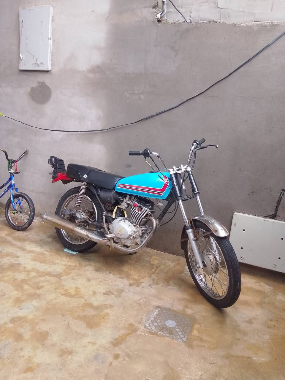 السلام عليكم درجة للبيع تايكر مموديل 19 خير من الله شلعه موعدل لاتبخير ولا تنقيص تخم تايرات جدد نكره هندر السعر 300وبيه مجال الشراي يدزلي طلب صداقه وافق ويدلل او يعلقلي وآني اطبله خاص
او مراوس حسب القناعه 
مكان بعقوبه


**إذا كنت صاحب هذا الإعلان وتريد حذفه لأي سبب، رجاءا أرسل رسالة إلى الدعم الفني**