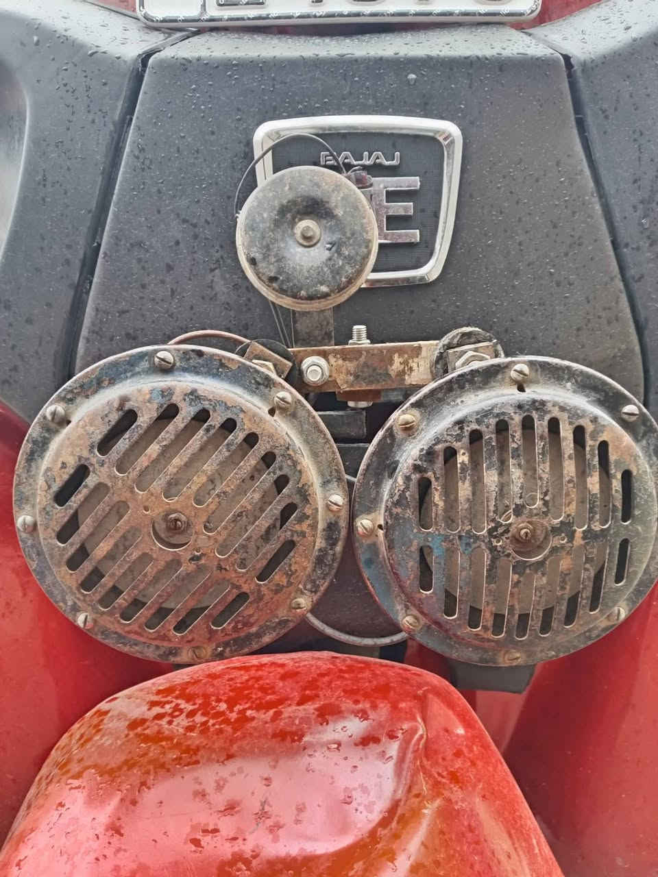 سلام عليكم هورنات بوش عنجه ما مفتواحات وكلشي ما مبدل بيهن    السعر 250 وبيهن مجال قليل  عنوان بغداد شعله


**إذا كنت صاحب هذا الإعلان وتريد حذفه لأي سبب، رجاءا أرسل رسالة إلى الدعم الفني**