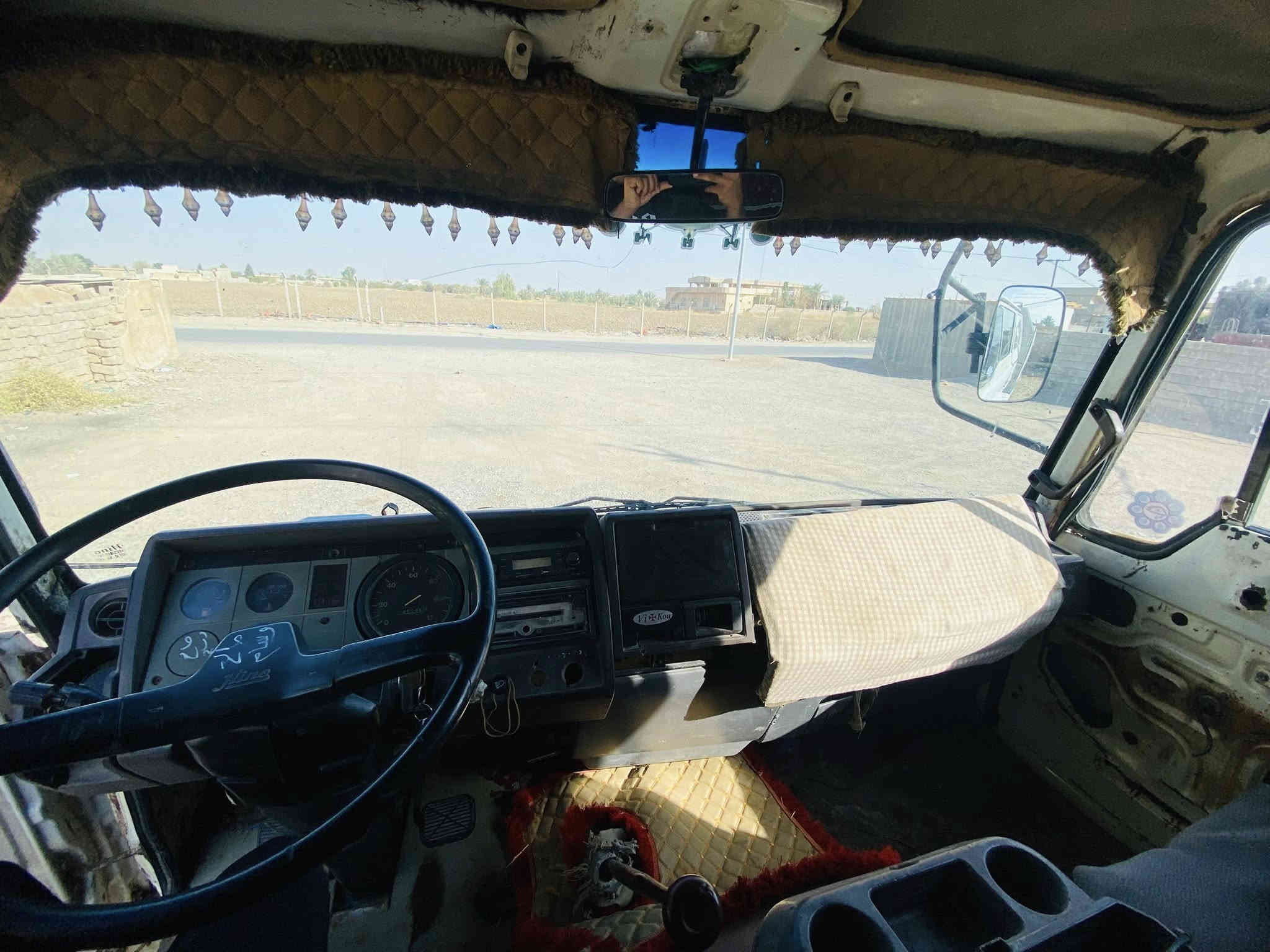 سلام عليكم للبيع هينو جيش شعبي 
محرك كير اكسل شرط  تخم تاير جديد دشبرل جديد دعاميه جديده كهربائيات شغاله  السعر 50 بي مجال // *********** مكاني صلاح الدين
