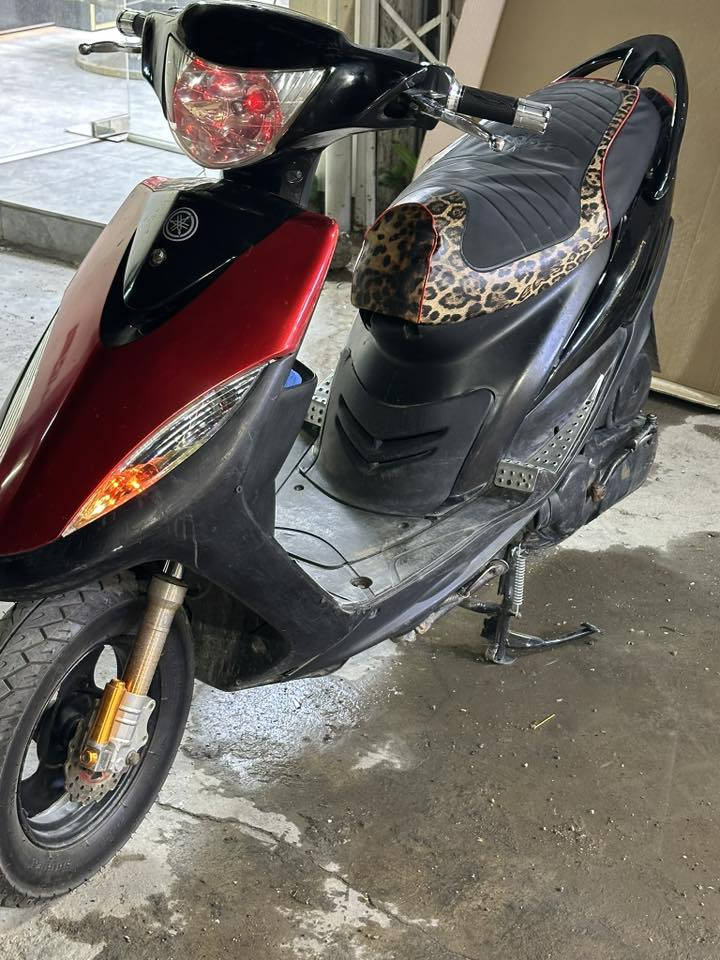 سلام عليكم عدله للبيع  دراجه نضيفه  بوشه 55 العنوان بياع سعر 350 ألف ما أبيعه هيج بيعه لما متوازي ع بيعته 

 ‭٠٧٧٢ ٧١١ ٧٧٨٥‬ خاص ماكو فقط على الرصيد أو واتساب
