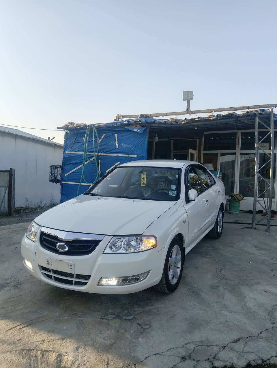 نیسان سامسۆنگ 2009 فول فول باس سڵایت نیە گەمل  مەسروف 4 تایەی لۆگ گوشن چڵت هیتەر فول کوت کراوە بارگۆتی وەرکرتوە***********
