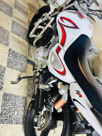 سنكي • ٢٠٢٣ • استخدام قليل