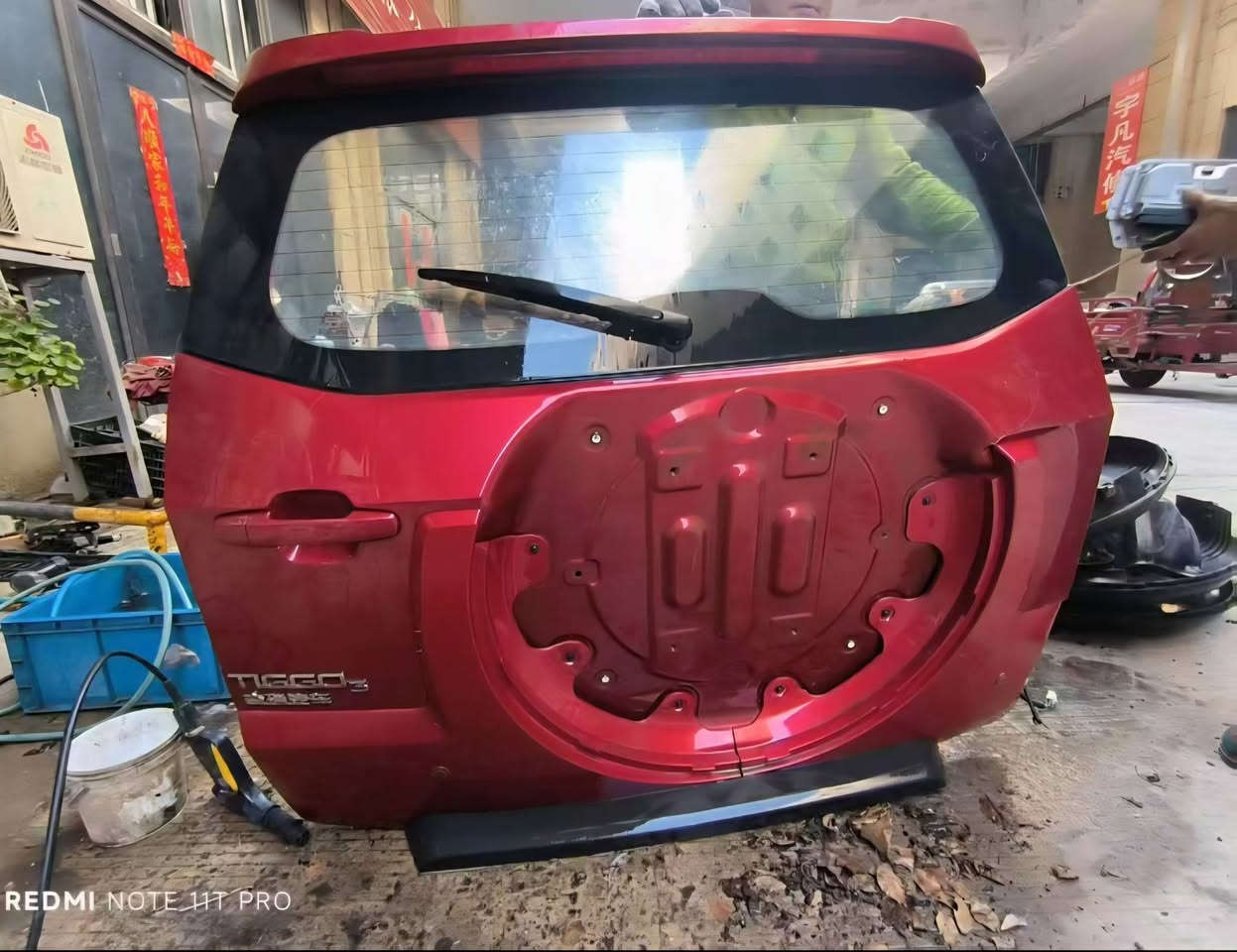 السلام عليكم 
متوفر ابواب وبنيد تيكو حاويه وارد
متوفر باب جنطه تيكو حاويه وارد
العنوان حله نادر مقابل المجمع الامريكي محمد الموسوي 
***********
