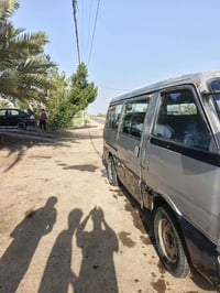 سيارة • مكينة 3000 • كير نظيف • مركبة • للبيع • النجف