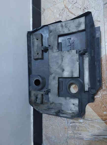 السلام عليكم اخوان قبق محرك للبيع السعر ٢٠ مكاني الدورة
***********
