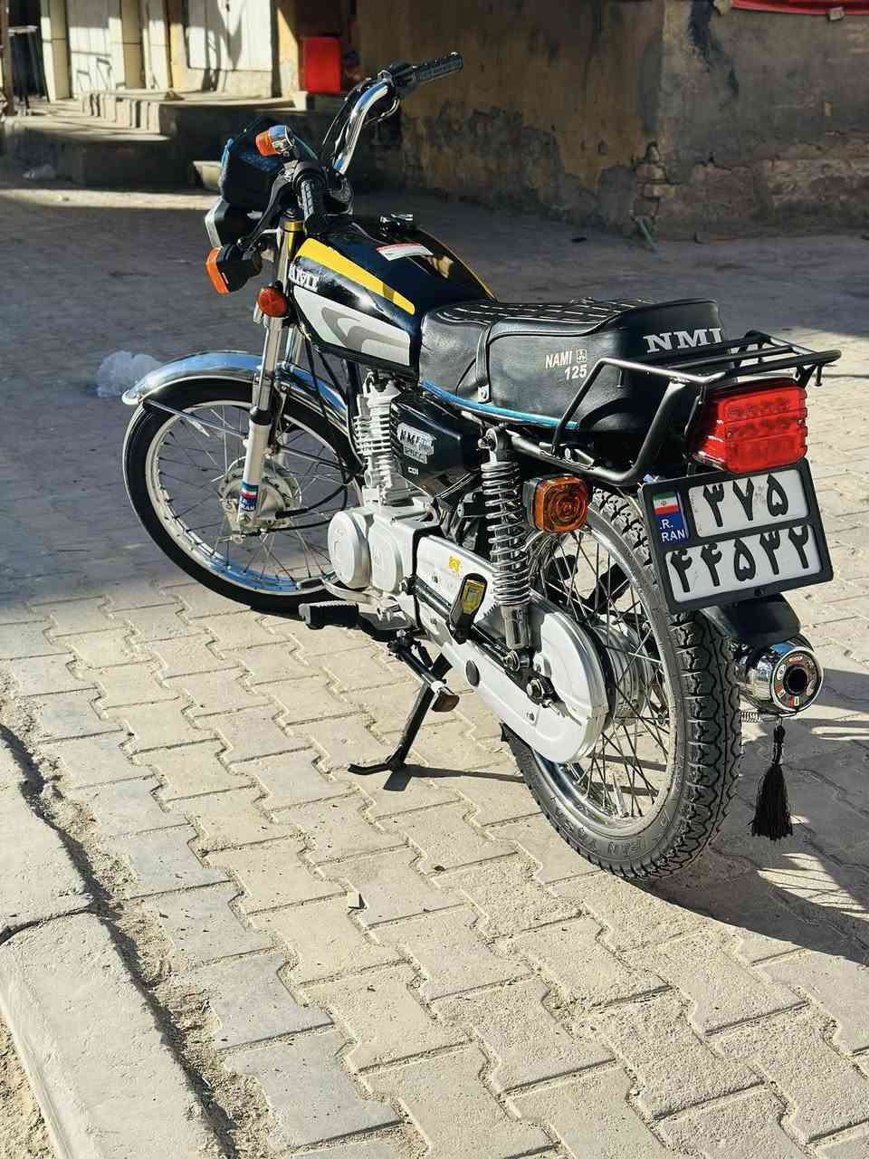 السلام عليكم
دراجه ايراني موديل 2023الدراجه نضيفه
اوراق ضايعه يعني بدون
السعر 900وبيها مجال 
للتواصل ***********
