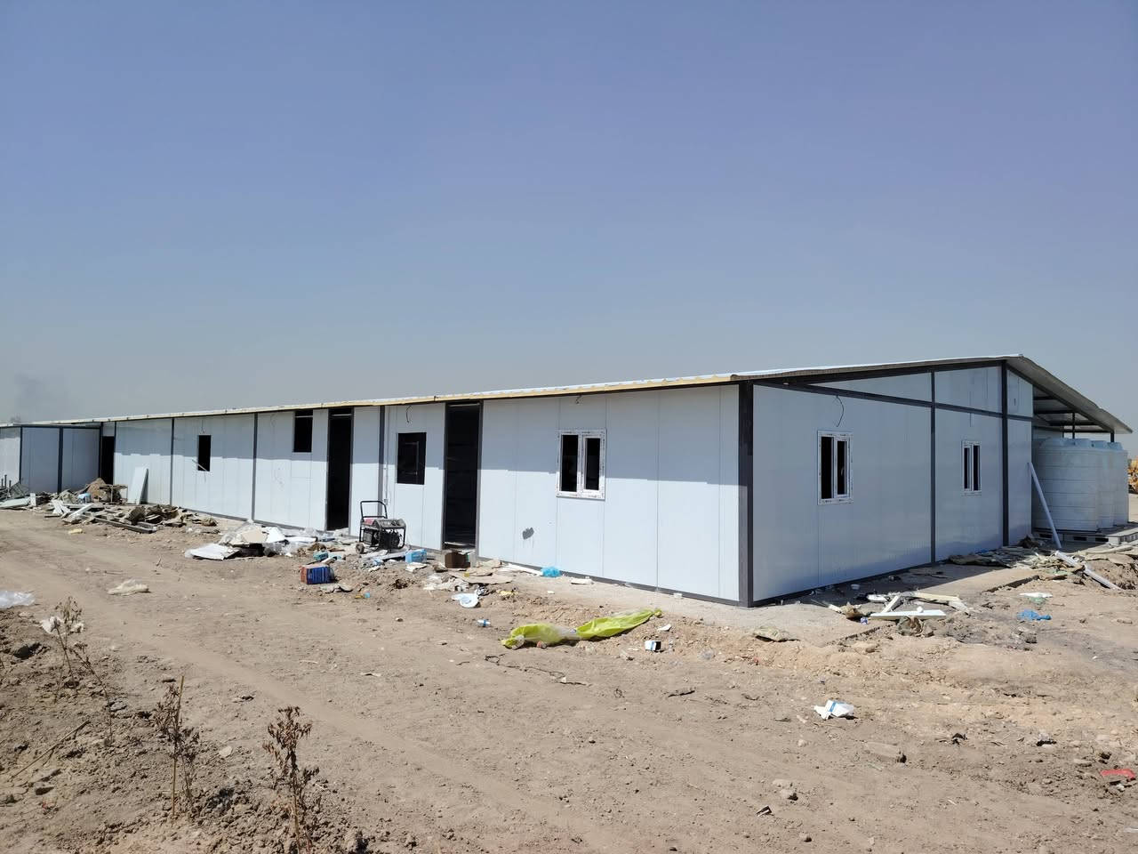 المسعودي لعمل جميع انواع الكرفانات سقايف كيسبان نعمل في جميع المحافظات عنوان الفرع الأول كربلاء طريق الرابط الفرع الثاني حله طريق ابو غرق هاتف او مراسله الصفحه *********** واتساب *********** يوجد توصيل
