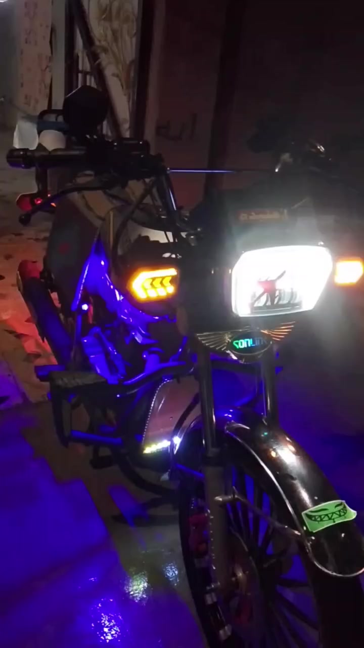 سلام عليكم دراجه سونك ضاغطه وزنجيل موديل 2025دراجه كفاله عمه من لشخط دراجه خير من الله اوراق كامله مكاني ديالئ لخالص هاذ رقمي ***********
