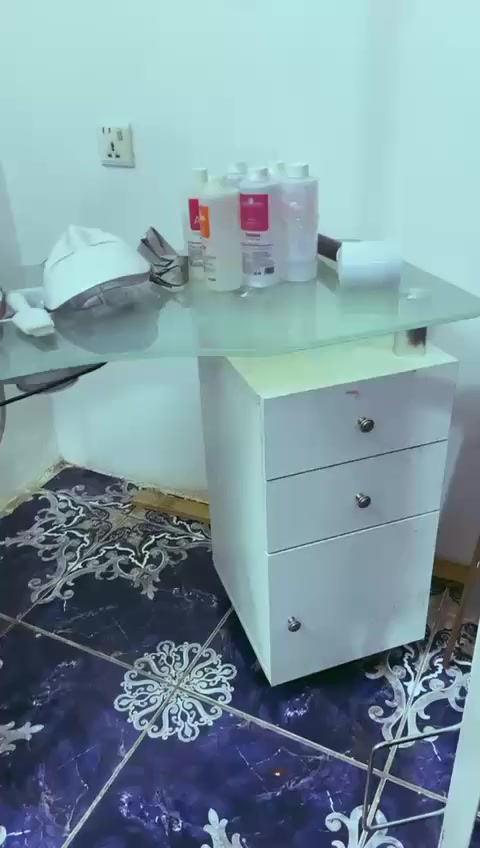 السلام عليكم
غراض صالون مستعمل شي قليل
ما متوفر علئ واتساب
***********
مكلف بنشر اني
