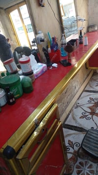 ميز حلاقة • مرايات • البصرة الكندي