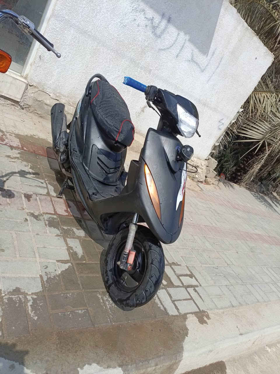 سلام عليكم ماكس البيع دراجه خير من الله رايد لها ترتيب باتري شويه نواقص يعني ماتكلف حته 25جاهزه السعر550وبيها مجال قليل مكاني كرنه بني منصور بل نعيم ***********
