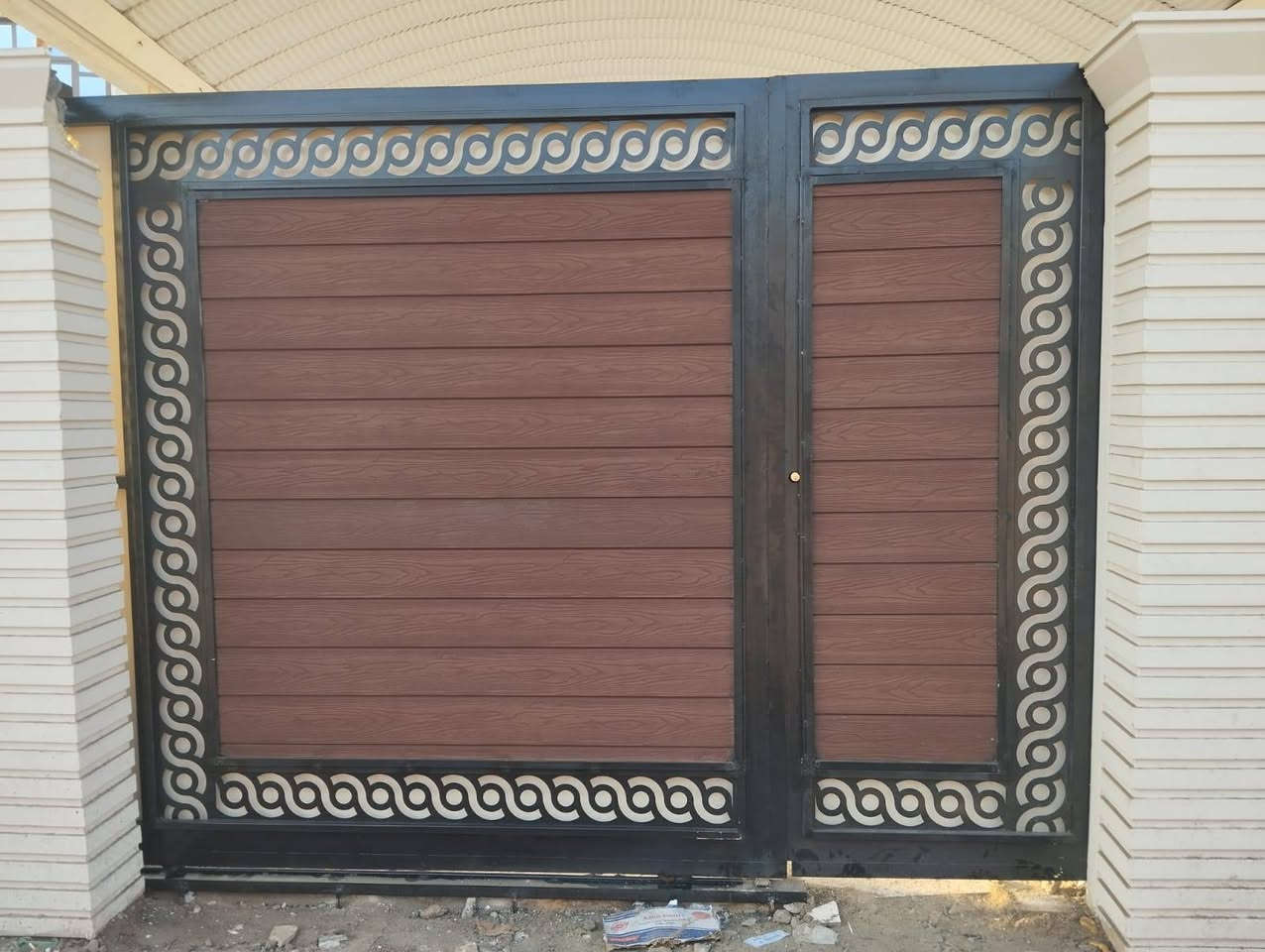 حداد درجه اوله اي بكان بالبصره اجيك  وشتغل الكم جوه السوك وهذا رقمي ***********
