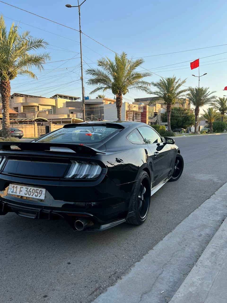 بيع او مراوس ب 4 بوب فورد موستنك موديل 2016
محرك 6 سلندر 3700 Cc ماشية 86 حقيقي
السيارة مصروف عليها  ومرتبة
السيارة مبرمجة وعليها فتح فصلة وطلقات
كت كامل شيلبي بنيد ولحاية ودوس وسبايدر 
وعليها سقف روز وعليها لدات كلفورنيا امامي خلفي ابيض
ويل ويلد اصلي وتخم تاير جديد عليها كزرز مرتب 
وشاشة تاب اندرويد كار بلي
 السيارة  وارد امريكي تو كلر ابيض واسود حادثها دعامية امامية بسيط  موجودة صور الحادث وسونار راسلني وتساب ادزلكياهن  مصبوغة عام مرجعيها اسود  كلها 
كير ومكينة خير من الله بدون عطل رقم بغداد بأسمي مشروع وطني تحويل ثاني يوم  عارضها 120 وبيها مجال 
مكاني بغداد السيدية 
شراي يتصل ***********
