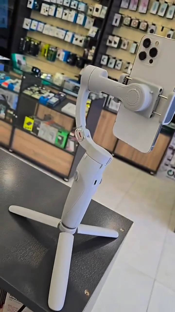 اوزمو تصوير احترافي للبيع السعر 50 الف


**إذا كنت صاحب هذا الإعلان وتريد حذفه لأي سبب، رجاءا أرسل رسالة إلى الدعم الفني**