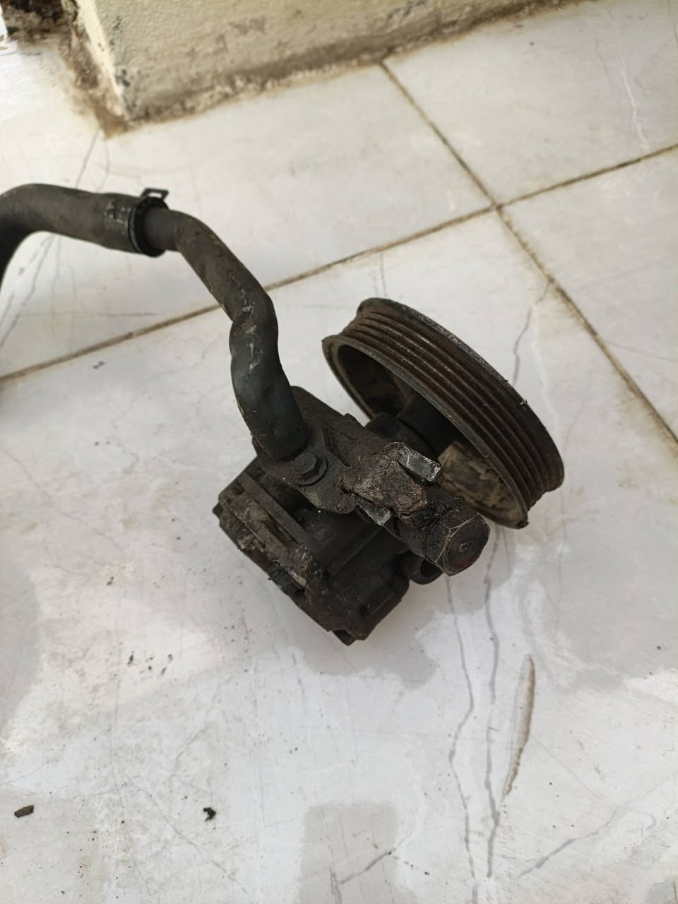 السلام عليكم دينمو +سلف+باور
مسكر كلهم حاويه للبيع 
الاتصال***********
