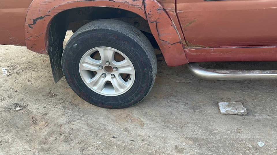 سياره سكاي. صيني موديل 2013
رقم قادسية. 
مداور ثاني يوم 
مكاني الديوانية البدير 
السعر 45 ورقة وبيه مجال 

تواصل  
***********
***********
