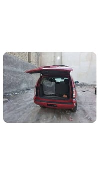 ٢٠١٢ • ٨ سلندر • جلد اسود