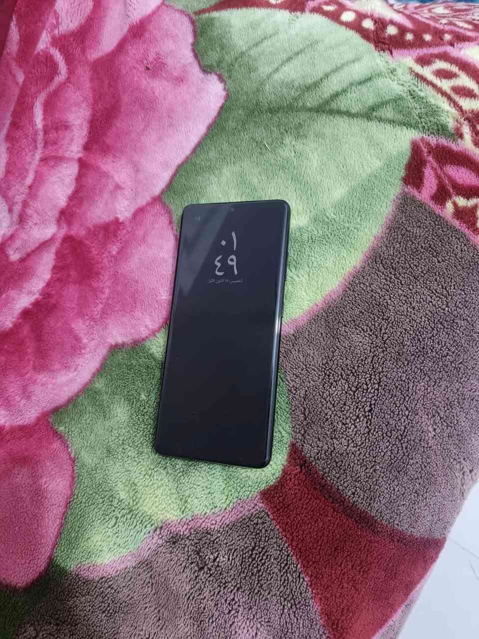 تليفون اس الترا 21 تليفون نضيف كلش ما صارله 10  تيام  من انفتح من. كارتون ذاكرته 128  مكفول من زلق مكاني ميمونه وهذا رقمي ***********
