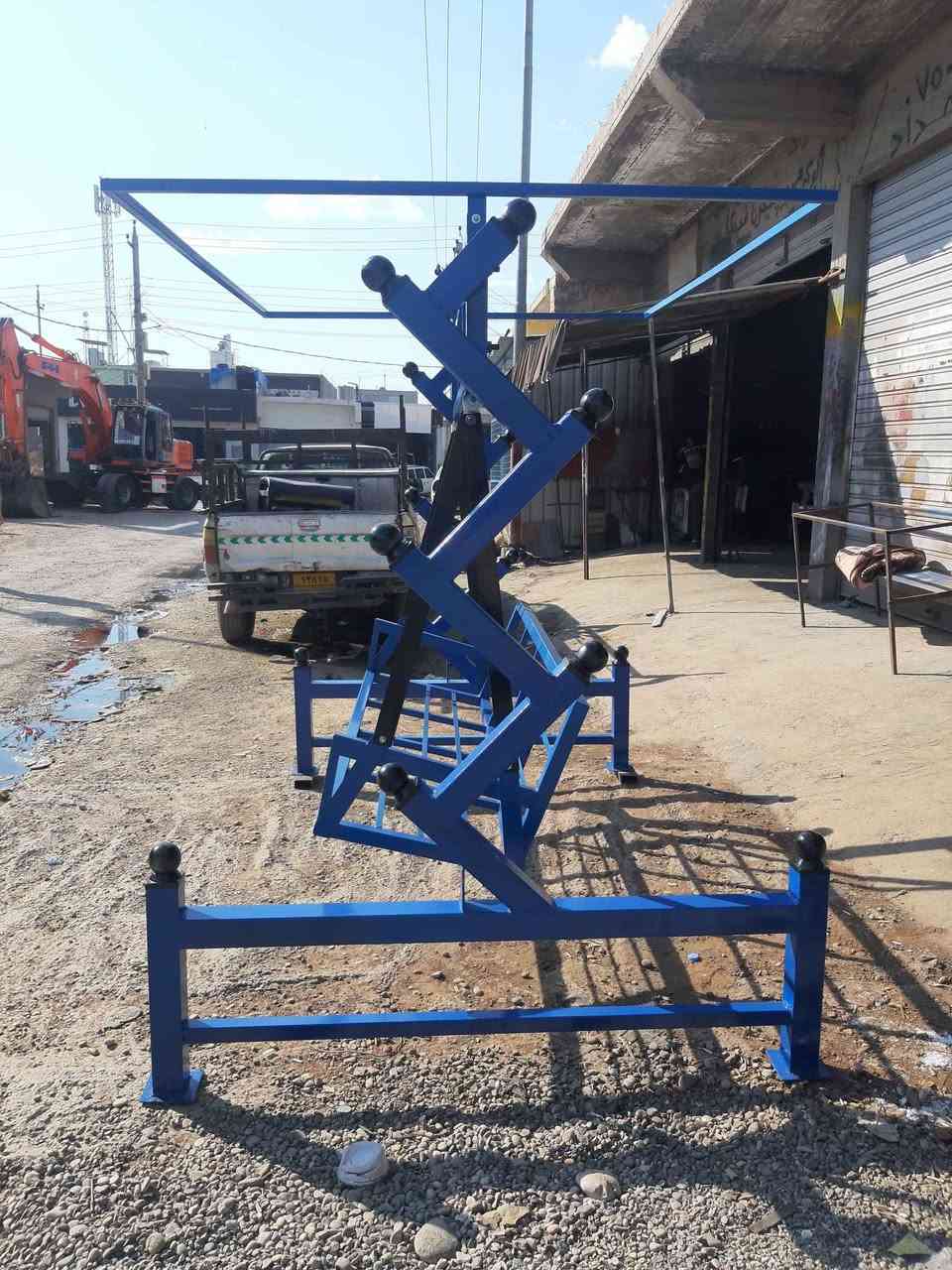 ديديكي أو مرجوحه حجم كبير جديده اربع نفرات يعني تتحمل وزن نص طن عاليه مظله مطريه ثقيله كلش حديد ثقيل واصله للبيت مع التركيب السعر كلش مناسب  ٣٠٠  الف دينار الشاري يتصل كورك واتس *********** أو اسيا واتس *********** مكاني زاخو زاخو, دهوك
